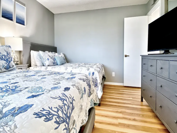 On Beach Vacation Condo in Madeira Beach